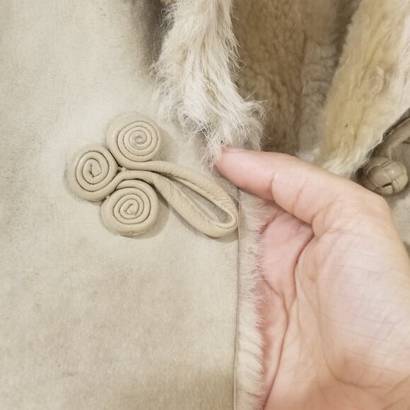 Danier Shearling Suede Coat - Picture 8 of 14